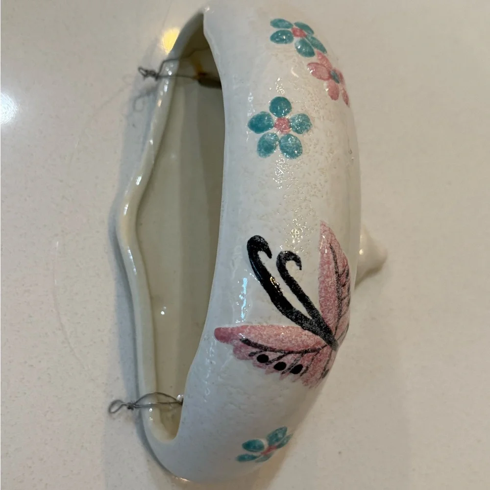 Vintage Hull Pottery 1956 Wall Hanging Butterfly Flowers Lavabo B25 B24 USA Made